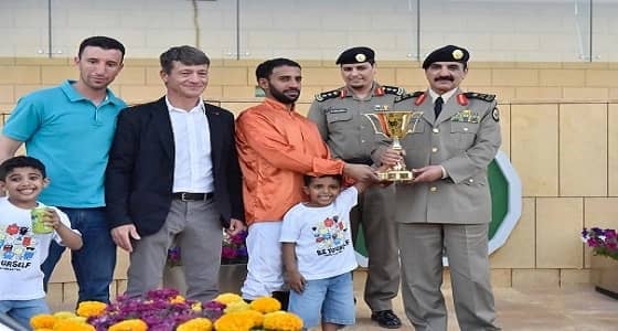 بالصور.. اللواء الزهراني يرعى سباق الفروسية على كأس الأمن العام