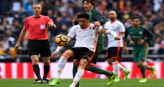 فالنسيا يخطط لانتزاع صدارة الدوري الإسباني ضد أتلتيك بلباو 