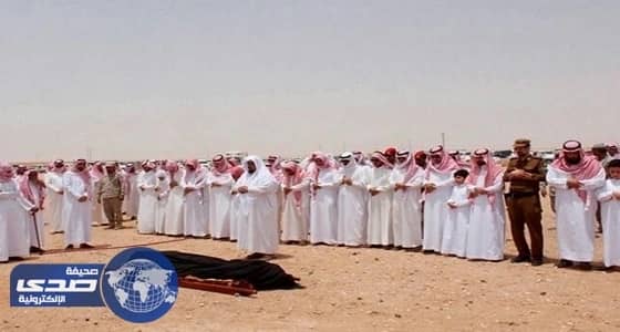 بالصور.. حفر الباطن تودع الشهيد الحربي