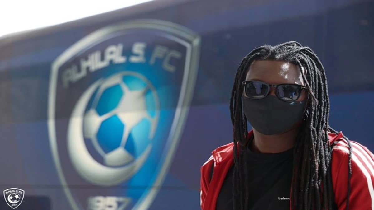 غوميز" يكشف عن سعادته بعد عودته إلى المملكة