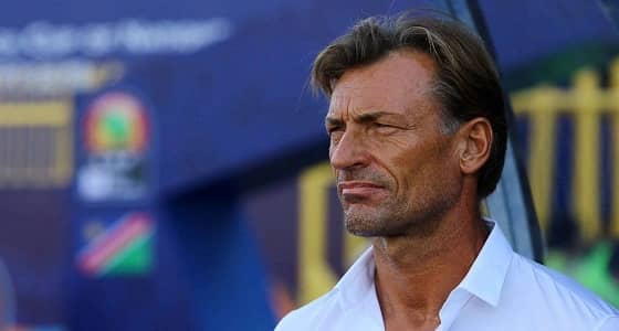 رينارد يوافق على عودة لاعبي الهلال الدوليين إلى النادي عقب لقاء أوزبكستان