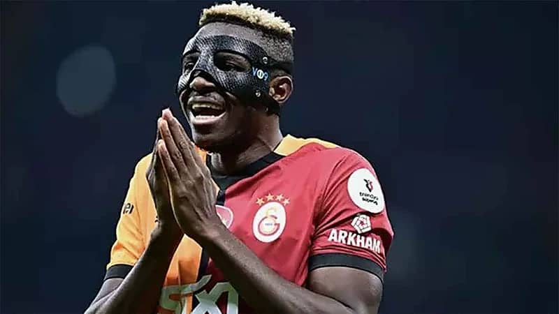 الهلال يغري أوسيمين بعرض خيالي