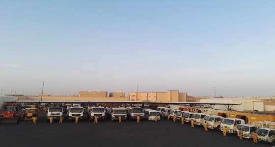 بالصور.. أمانة نجران ترفع جاهزيتها لمواجهة مخاطر " ميكونو "