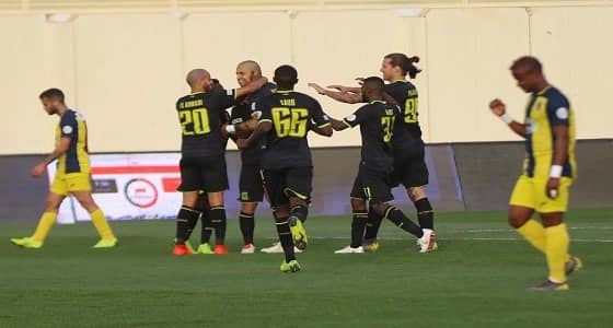 الاتحاد يكمل صحوته بثلاثية في الحزم