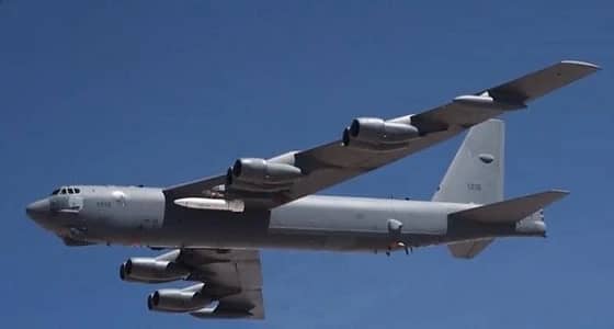 بالفيديو.. أول تحليق لقاذفة استراتيجية أمريكية من نوع “ بي 52 ”