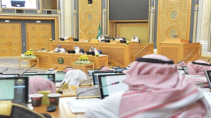 الشورى يطالب بإلزام شركات تطبيقات التوصيل بإصدار فاتورة بقيمة السلعة