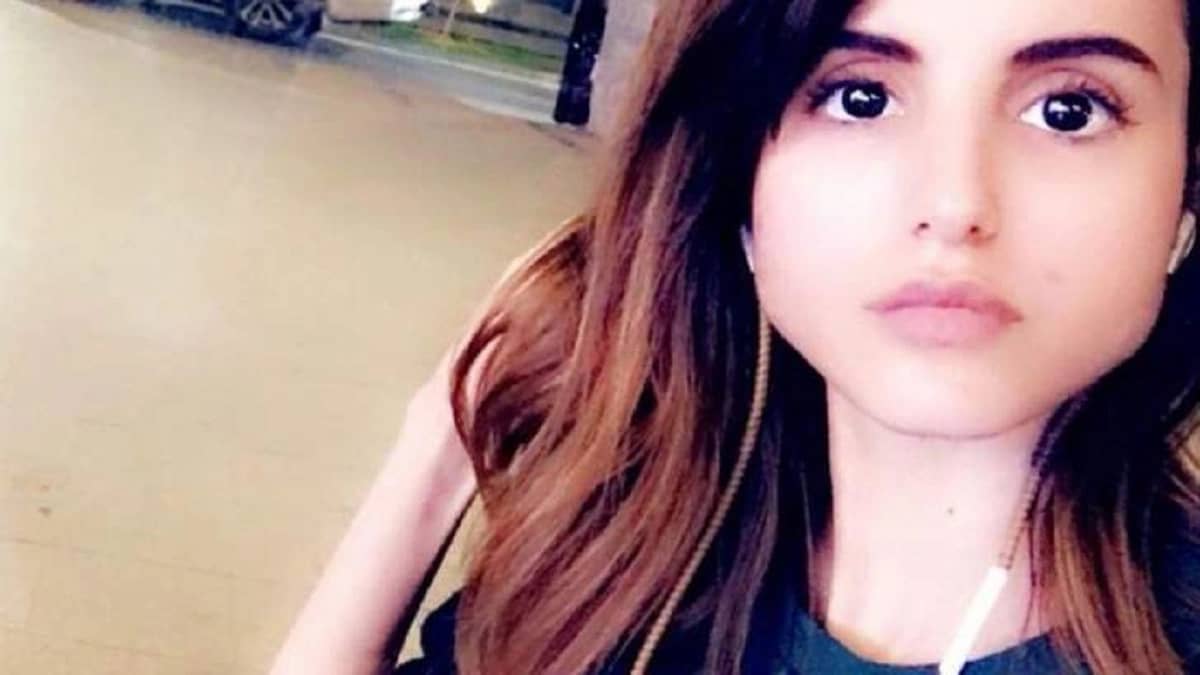 بالفيديو.. فوز العتيبي تتحدث بطريقة غير طبيعية وتقع في سقطات