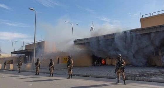 سقوط صواريخ في محيط السفارة الأمريكية ببغداد 