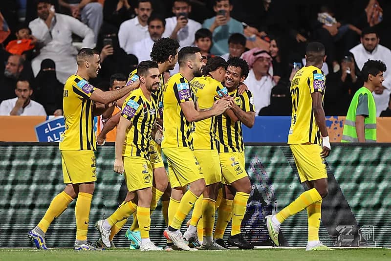 الاتحاد يتوج بلقب دوري روشن للمحترفين للمرة التاسعة