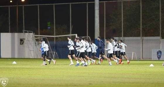 بالصور.. " الهلال " يواصل تحضيراته لـ " الفيصلي "