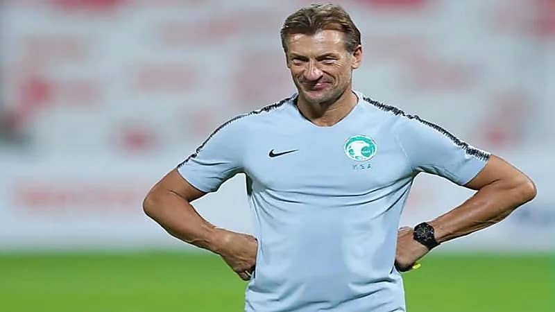 تمديد عقد رينارد مع الأخضر حتى 2027