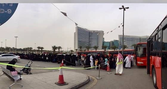 إقبال كثيف على خدمة النقل الترددي إلى الجنادرية في الرياض