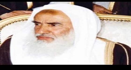 بالفيديو.. " ابن عثيمين " ينتقد استخدام مكبرات الصوت في المساجد