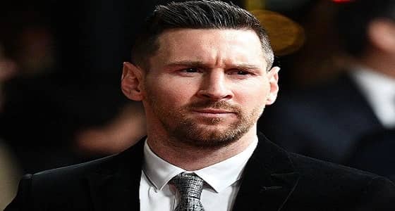 ليونيل ميسي أفضل لاعب في العالم