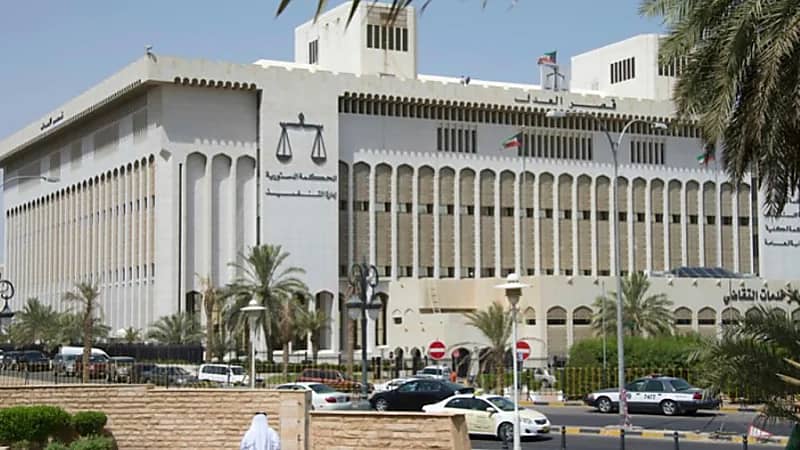 التمييز تقضي بحبس ممثل كويتي مشهور 3 سنوات و4 أشهر في قضية مخدرات