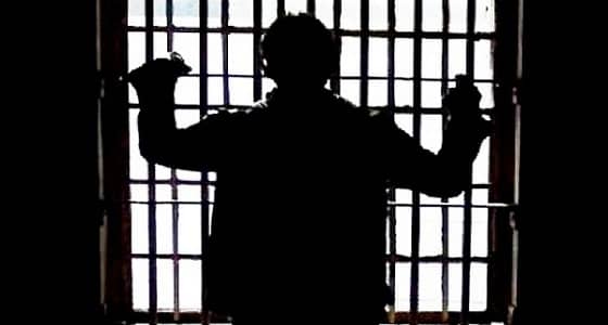 قوات حزب المؤتمر اليمني تعتقل ضابط قطري يعمل لصالح الحوثيين