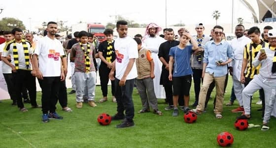 بالفيديو.. ساحة درة الملاعب الخارجية تتحول إلى موقع ألعاب وفعاليات