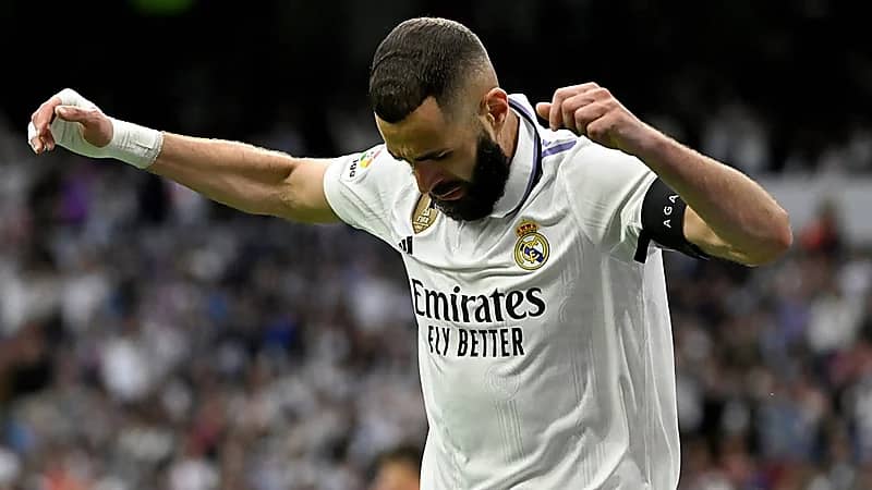 بنزيما: أنا متحمس للفوز بدوري أبطال آسيا