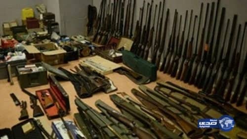 التحقيق بواقعة سرقة أسلحة نارية من قاعدة جوية في جنوب فرنسا