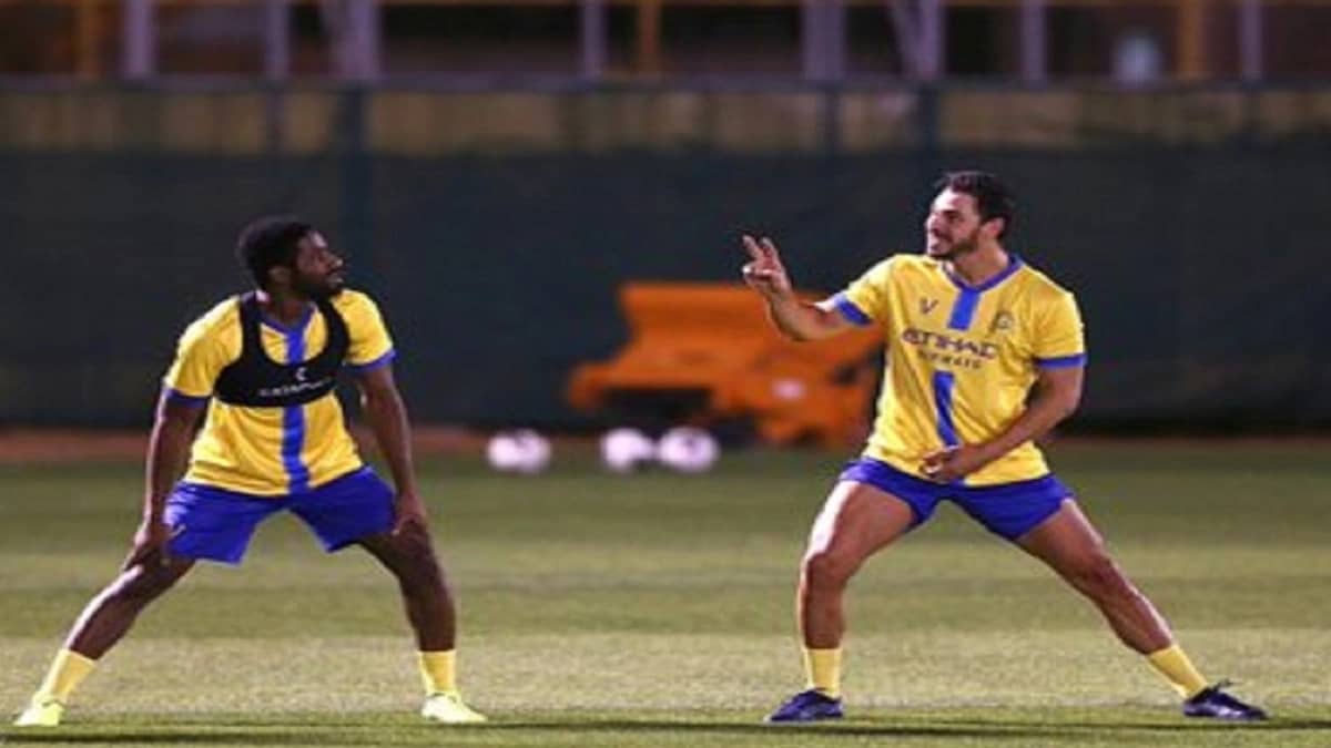 شاهد..النصر يعود من جديد إلى التدريبات