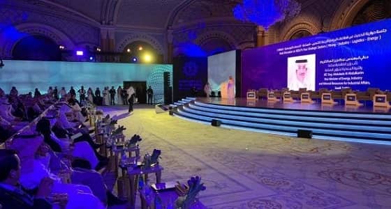 الحكومة تنفق 44 مليارا في قطاع صناعة السيارات