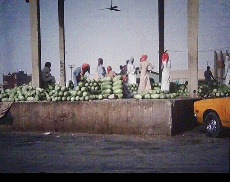 سوق خضار عتيقة من الماضي