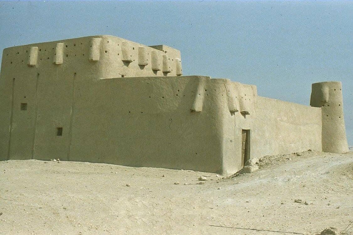 قصر محيرس في المبرز بالأحساء  قبل 40 عام