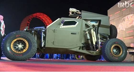 بالفيديو.. مواطن يبتكر مركبة تسير على قمم الجبال ويسميها «ناصر»