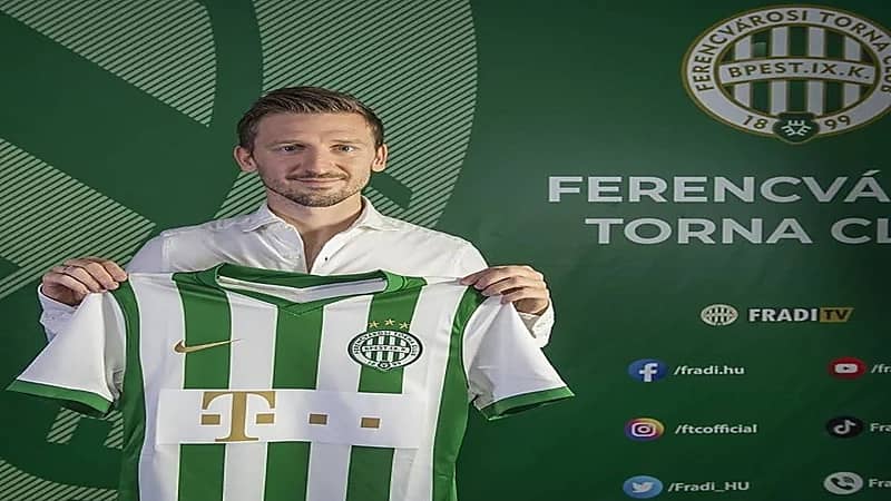 لاعب الأهلي السابق ماركو مارين يوقع مع فيرينتسفاروشي