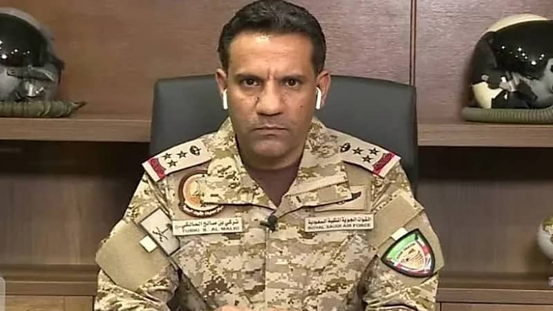 التحالف: تدمير زورقين مفخخين لمليشيات الحوثي بالصليف وإحباط هجوم وشيك