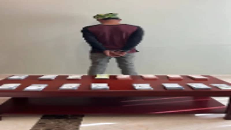 الإطاحة بمقيم سرق مبلغ مالي من خزنة أحد المحال التجارية في المدينة المنورة