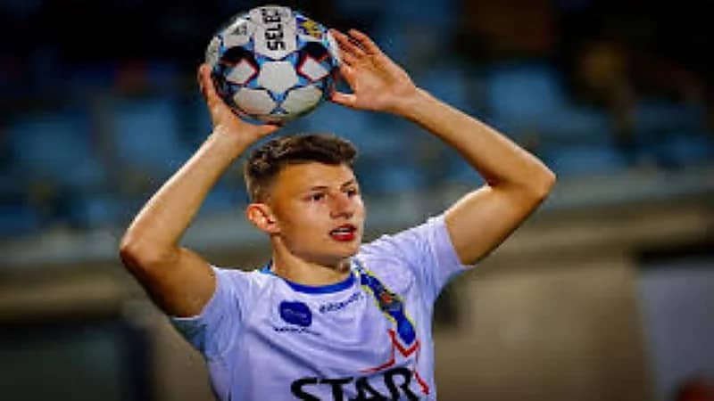 الأهلي يقترب من ضم ميرتنس في الميركاتو الشتوي 