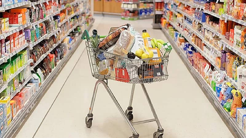 بالفيديو.. أخصائي: الحرمان العاطفي قد يؤدي لإدمان التسوق والشراء