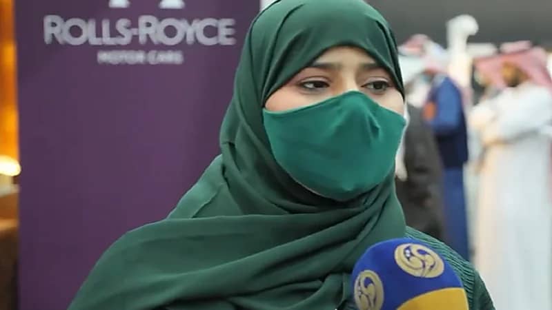 بالفيديو.. إعلامية تنافس الدبوس وابن دغيثر مثل قطبي العاصمة