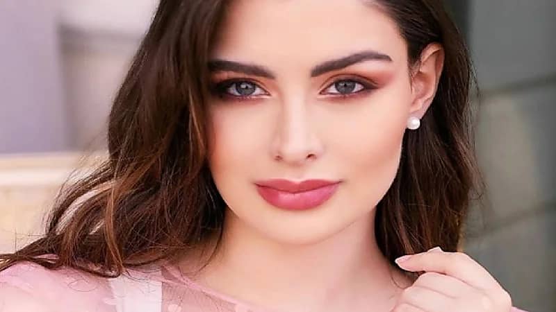 بالفيديو.. روان بن حسين للفتيات: الرجال مثل الشغالة في أي وقت ينحاش