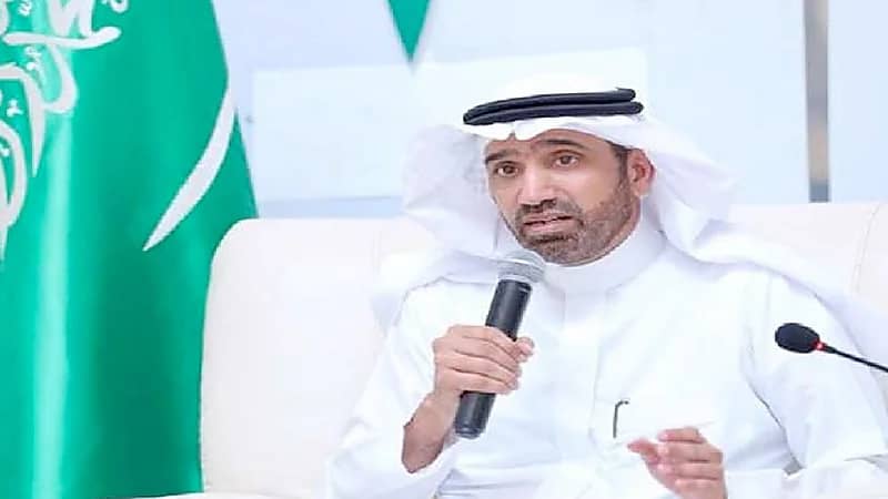 وزير الموارد البشرية: رواتب العاملين في الصيدليات لا تقل عن 9 آلاف ريال