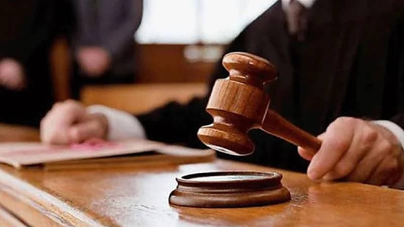 تسريب يفضح بيع مناصب قضائية وتعليمية في العراق