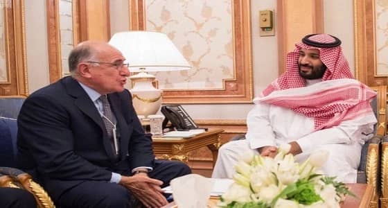 ولي العهد يستعرض مع ممثل رئيسة وزراء بريطانيا الفرص الاستثمارية