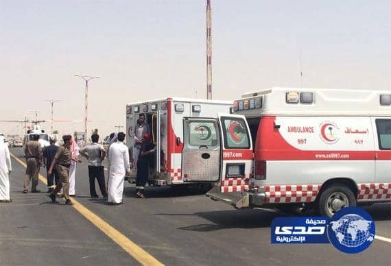 مصرع وإصابة 8 أشخاص من عائلة واحدة في حادث مروع بالطائف