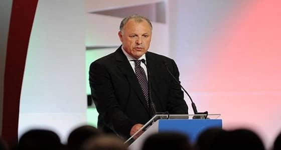 عيسى حياتو مستاء بسبب أزمة البث في مصر