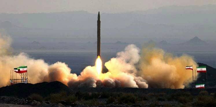 وزير دفاع الملالي يؤكد صحة التجربة الصاروخية