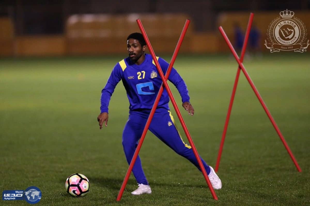 عوض خميس ينضم لقائمة النصر أمام النهضة