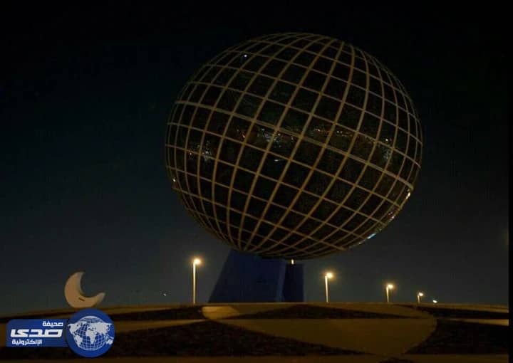 خمسة  عشر مدينة و 43  معلما و 6 ملايين تفاعل