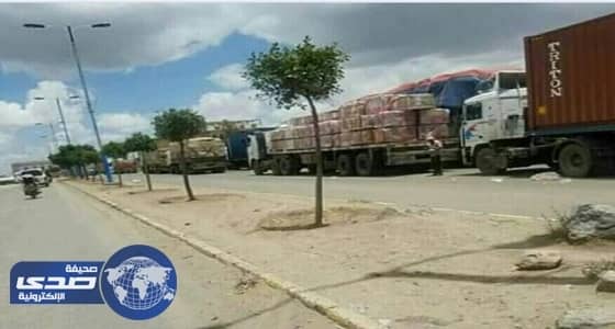الميليشيا الانقلابية تحتجز عشرات الناقلات الغذائية لفرض رسوم جبرية عليها بذمار