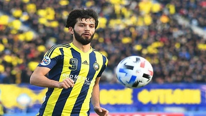 موعد انضمام مشاربيوف إلى تدريبات النصر 