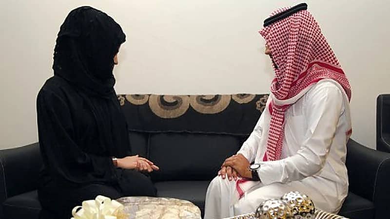 مستشار اجتماعي: "زوجوه يعقل" مقولة غير صحيحة وتأثير الزواج من فتاة متدينة ليست قاعدة