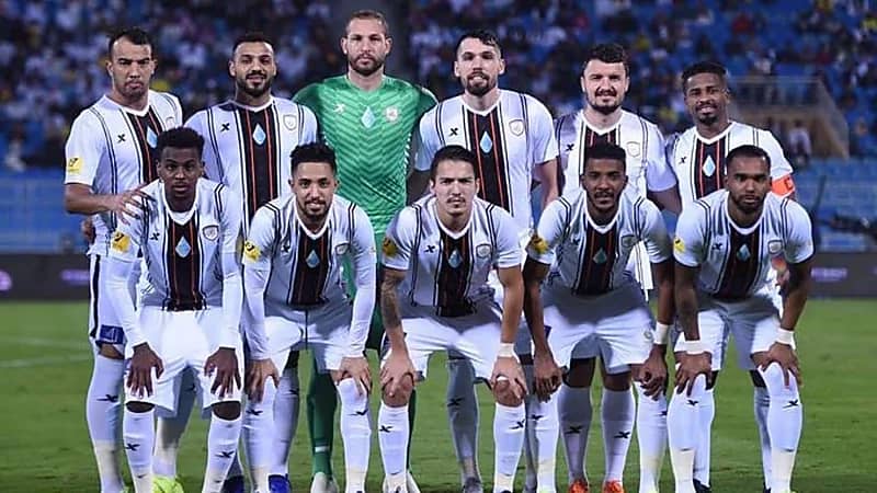 الشباب يقلص إجازة لاعبي الفريق بعد الهزيمة أمام الفتح 