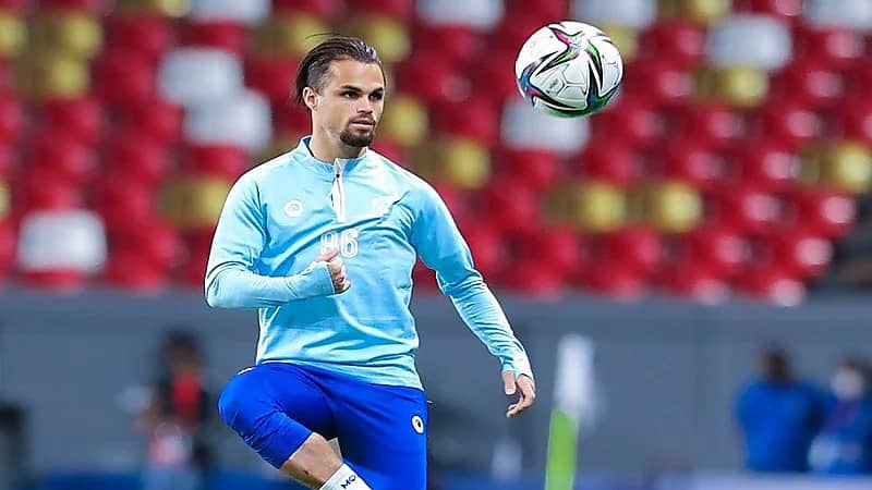 إدارة الهلال تعزي "ميشايل ديلغادو" في وفاة والدته