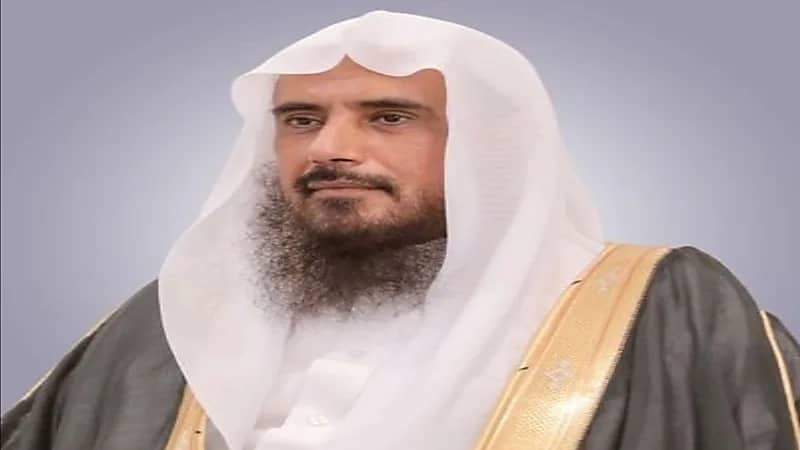 الخثلان : عرفة يوافق يوم الجمعة ولا بأس بإفراده بالصيام