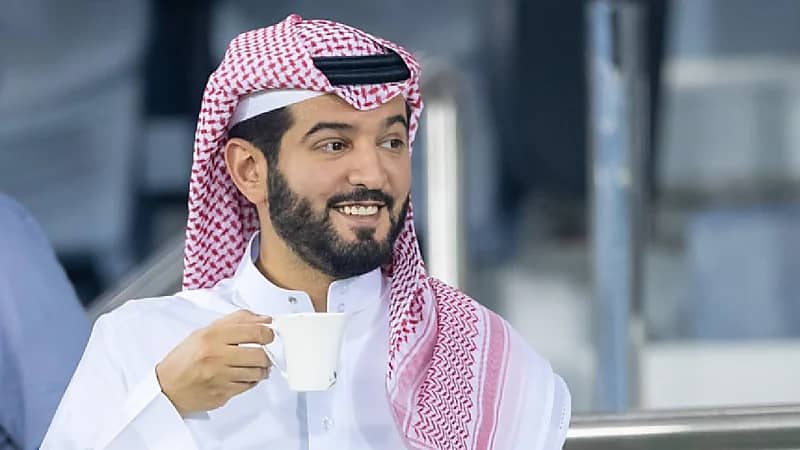 شاهد .. إعلاميو الإمارات يتغنون بالهلال ورئيسه